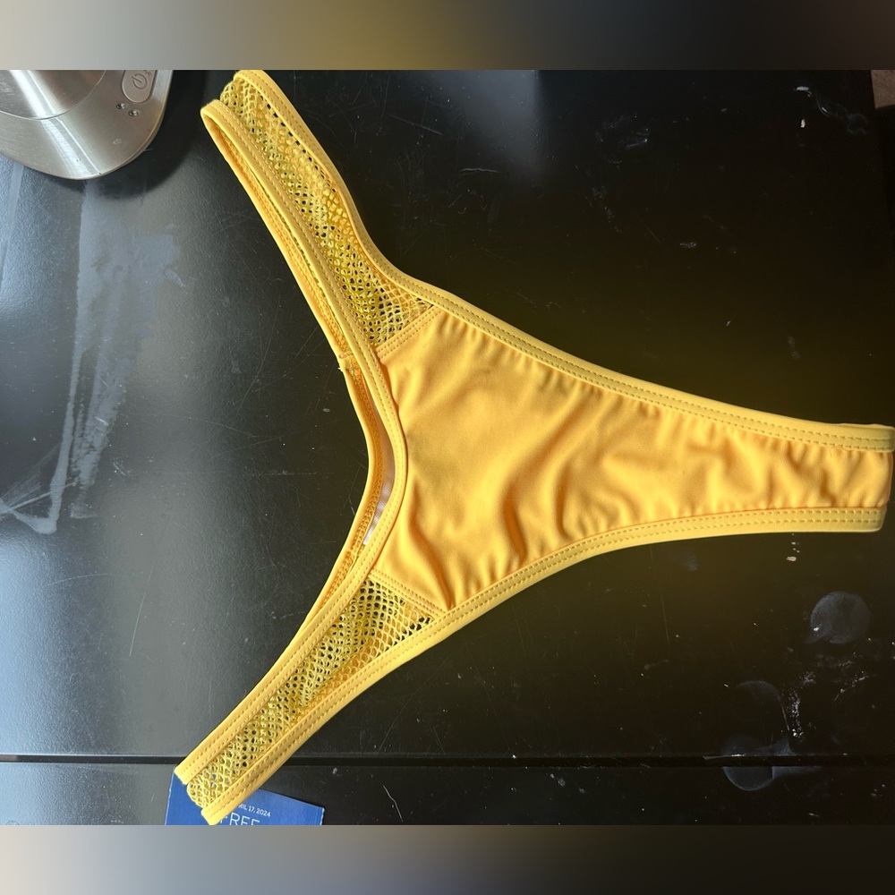BOUTINE LA SAIL BOTTOMS SIZE LARGE REPOSHED